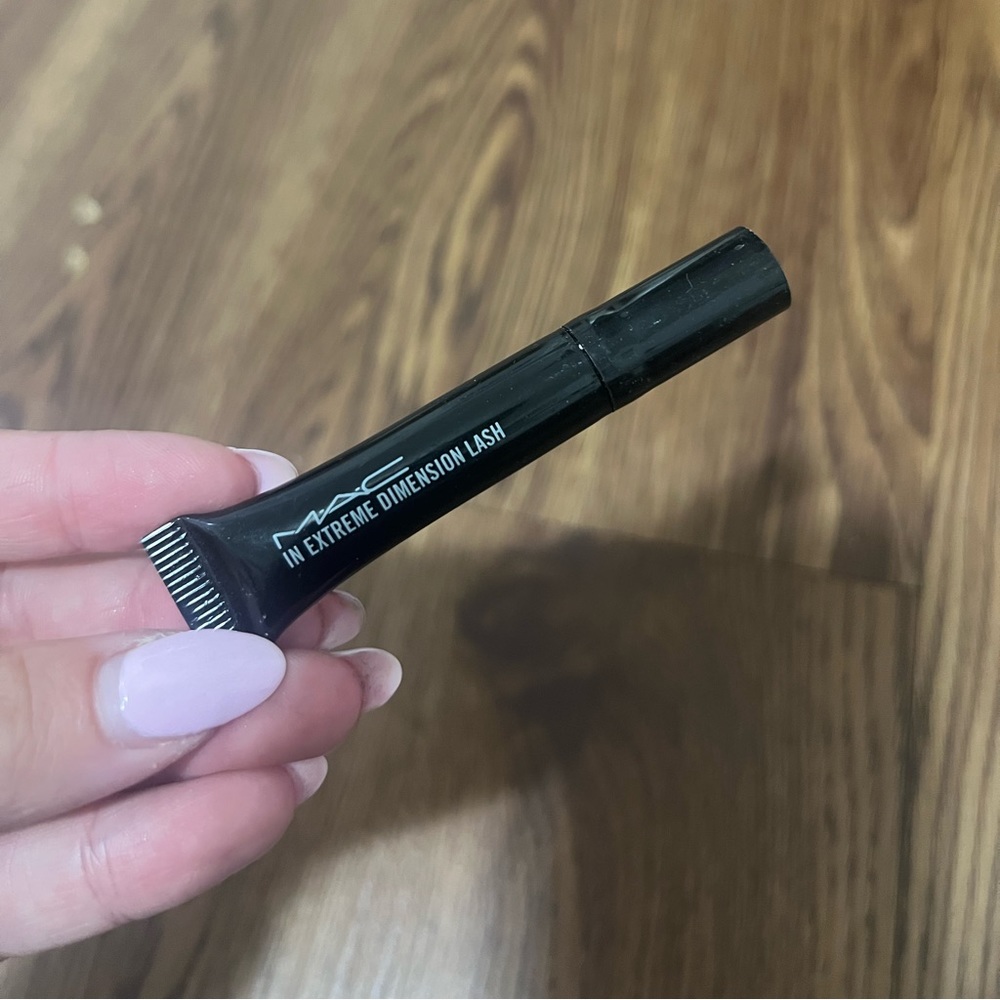 MAC 3D Black In Extreme Dimension Lash Mascara